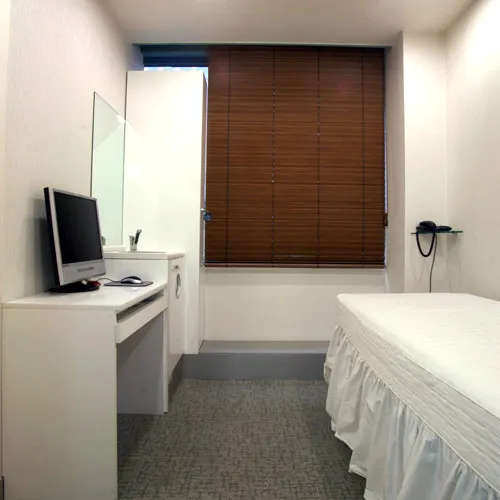 블루비뇨기과의원 강남점